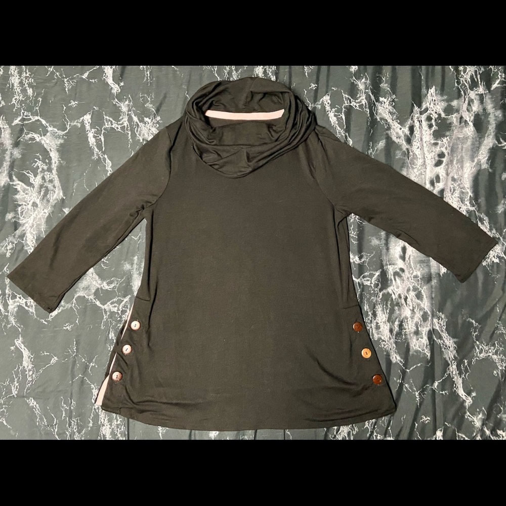 Cupio Black Half Sleeve Button Up Tunic